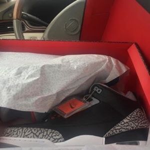 jordan black cement 3s 500$